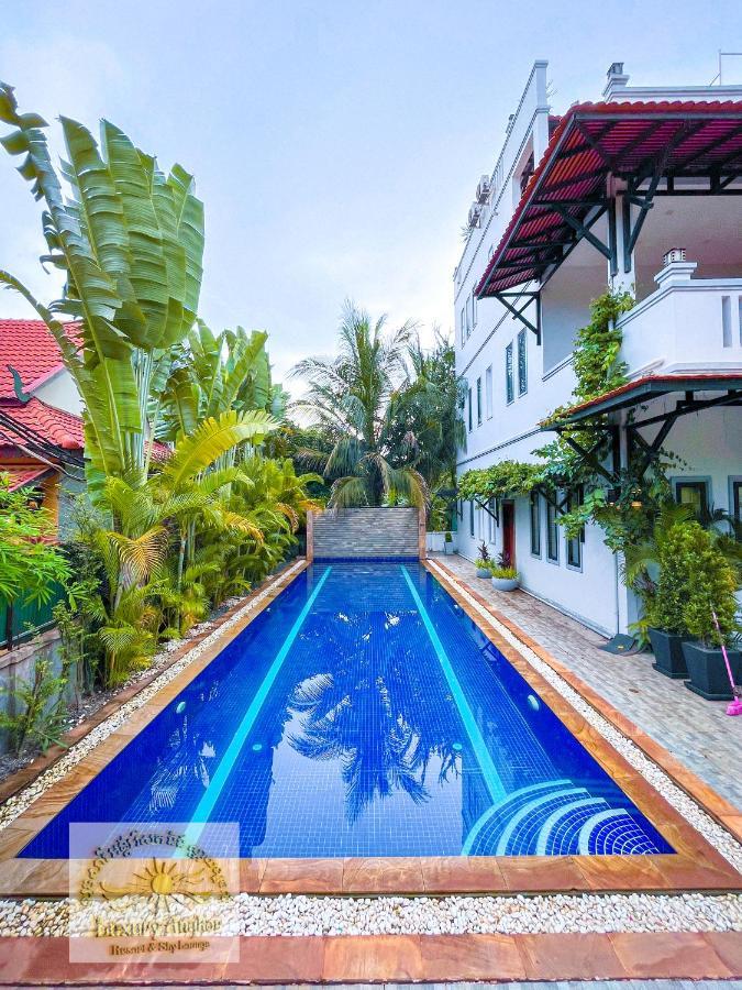 Luxury Angkor Resort & Sky Lounge Siem Reap Exteriér fotografie